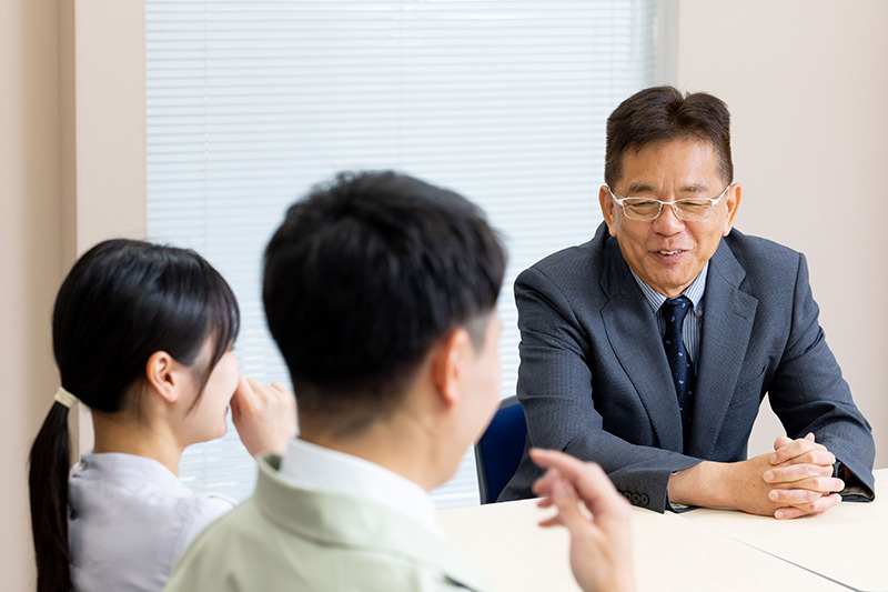 Question2 社⻑からお二人はどのような存在ですか?